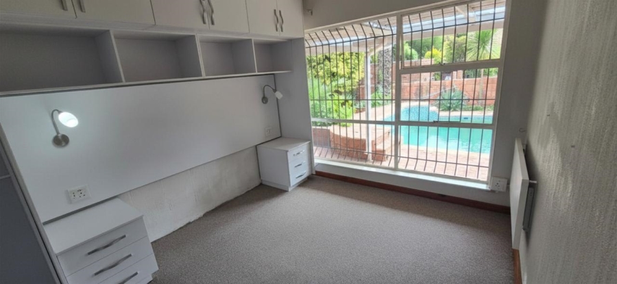 4 Bedroom Property for Sale in Pentagon Park Free State